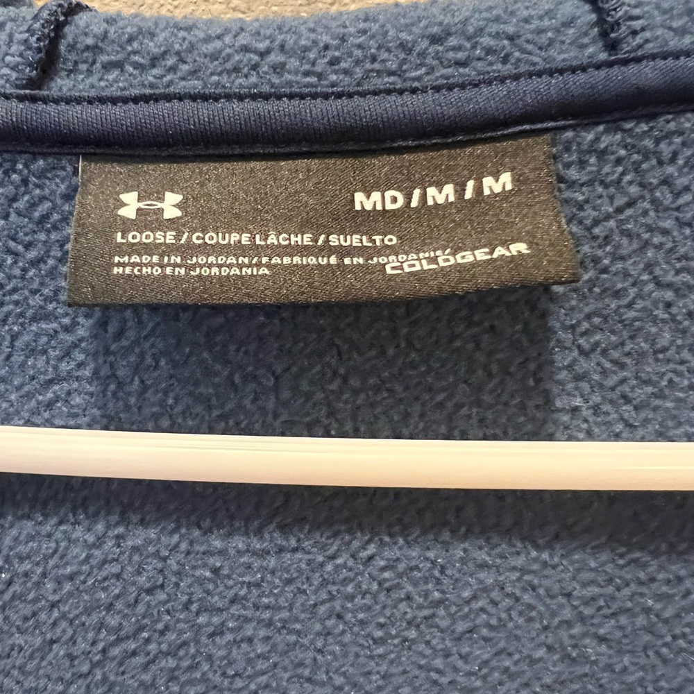 Under Armour Women Zip Up - Picture 6 of 6